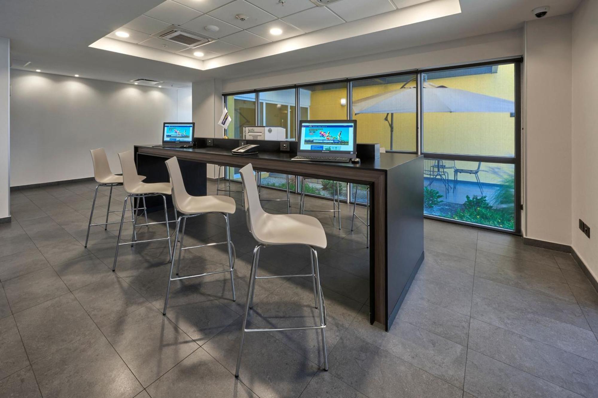 City Express By Marriott Tijuana Otay Exterior photo